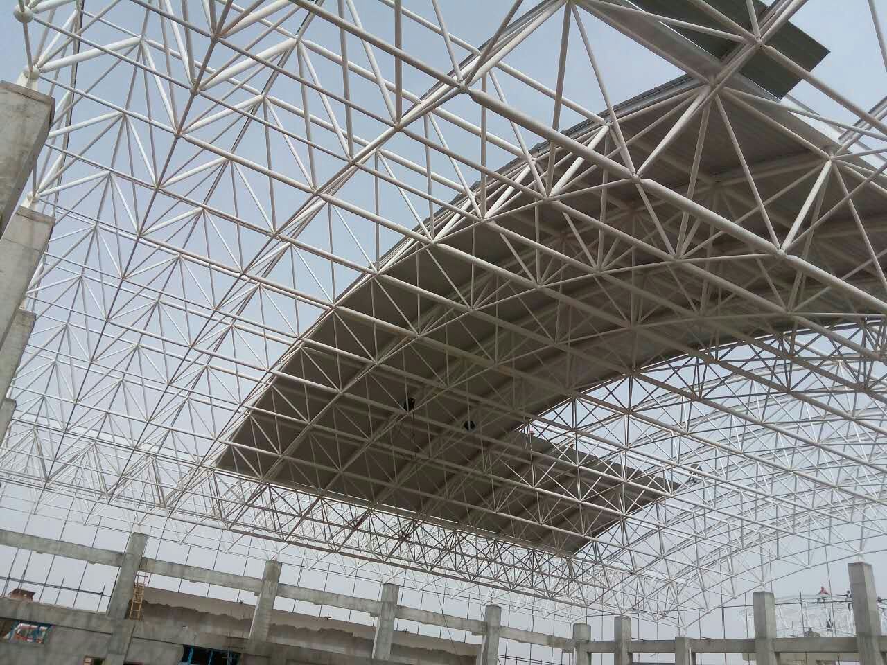 重庆青岛一汽网架